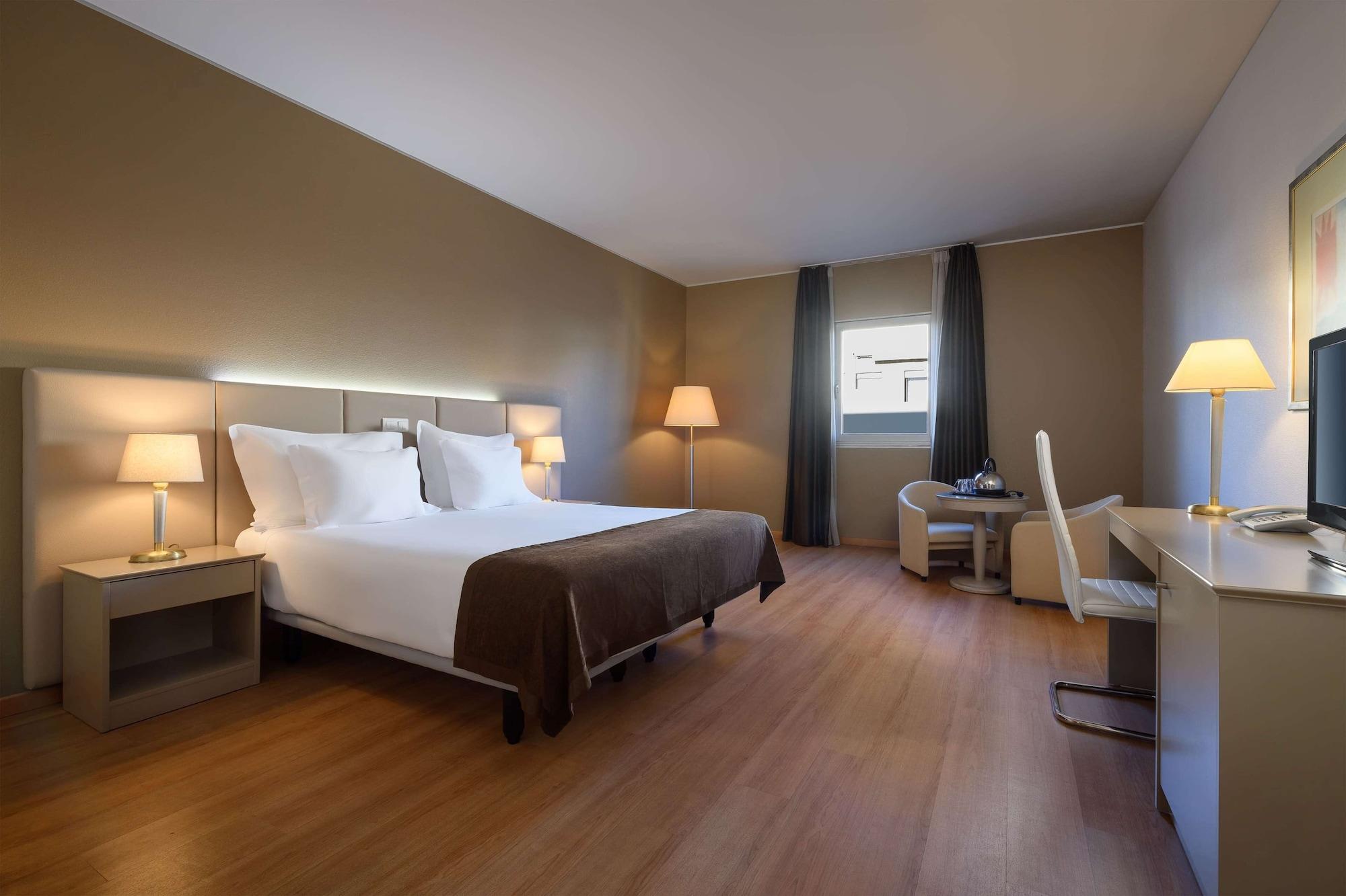 Tryp By Wyndham Porto Centro Hotel Luaran gambar