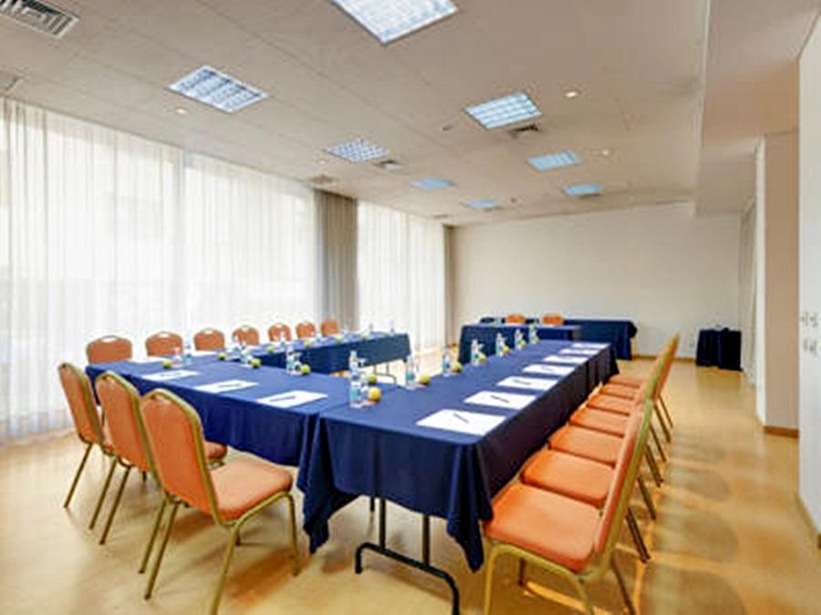Tryp By Wyndham Porto Centro Hotel Luaran gambar