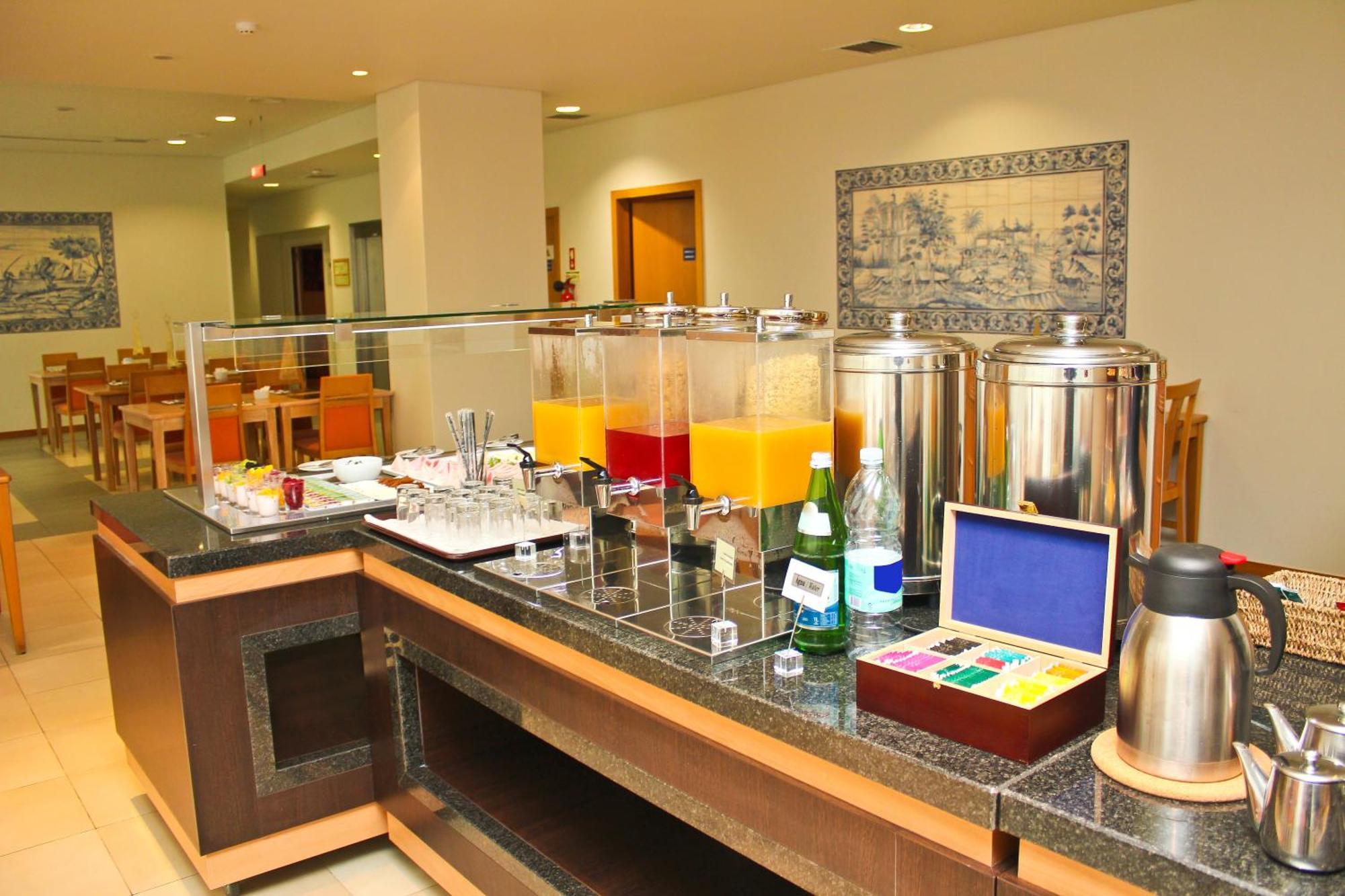 Tryp By Wyndham Porto Centro Hotel Luaran gambar